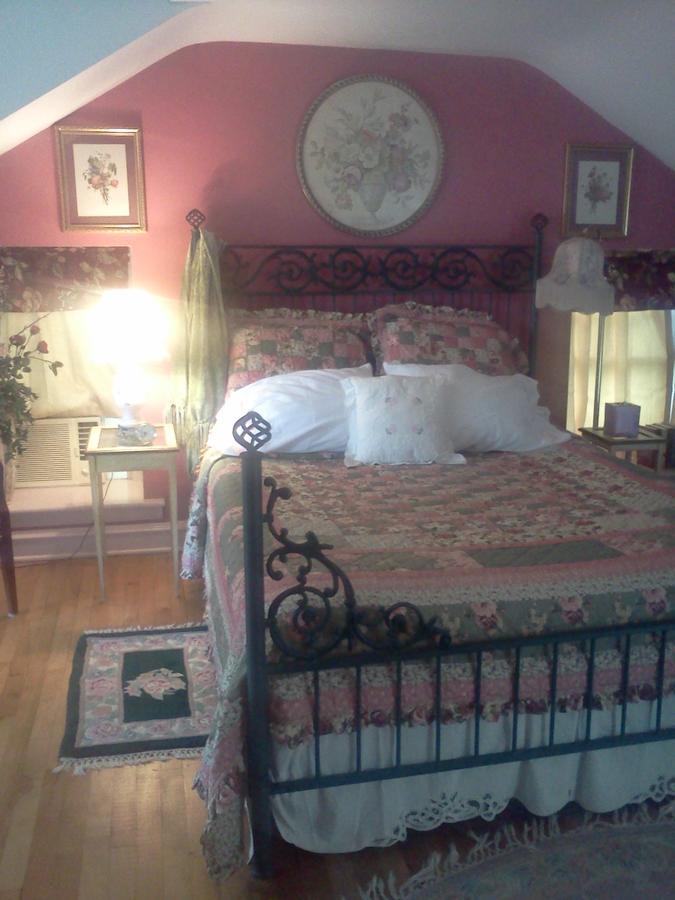 Living Spring Farm Bed & Breakfast 2*