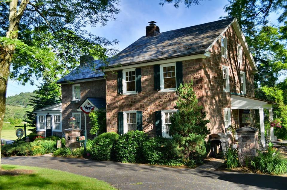 Bed & Breakfast Living Spring Farm 2*